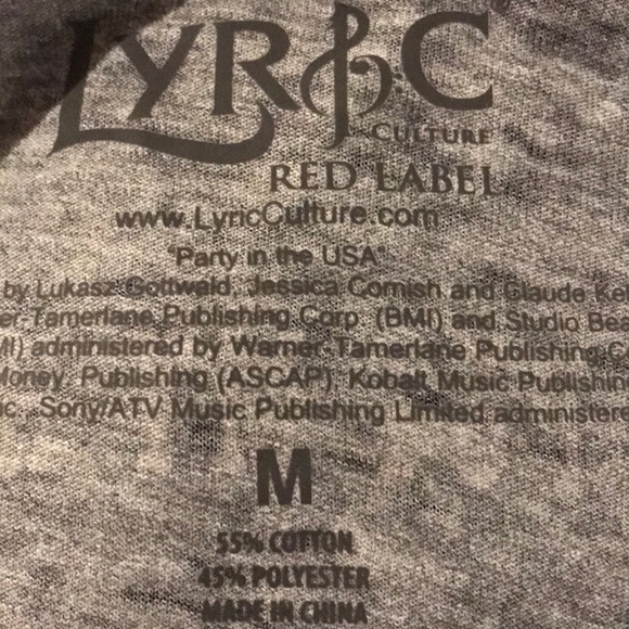 NWT Lyric Red Label Party in the USA 🇺🇸 medium - Picture 5 of 6